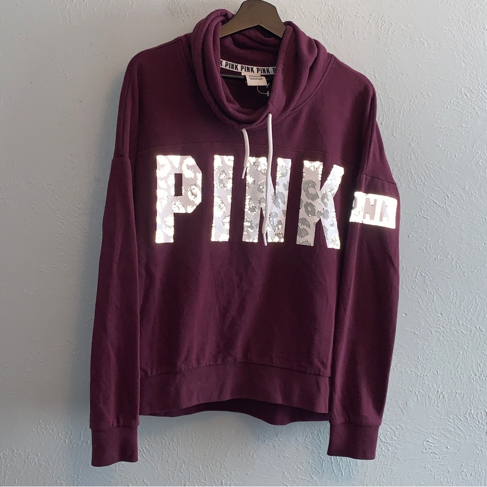 Vs leopard cowlneck